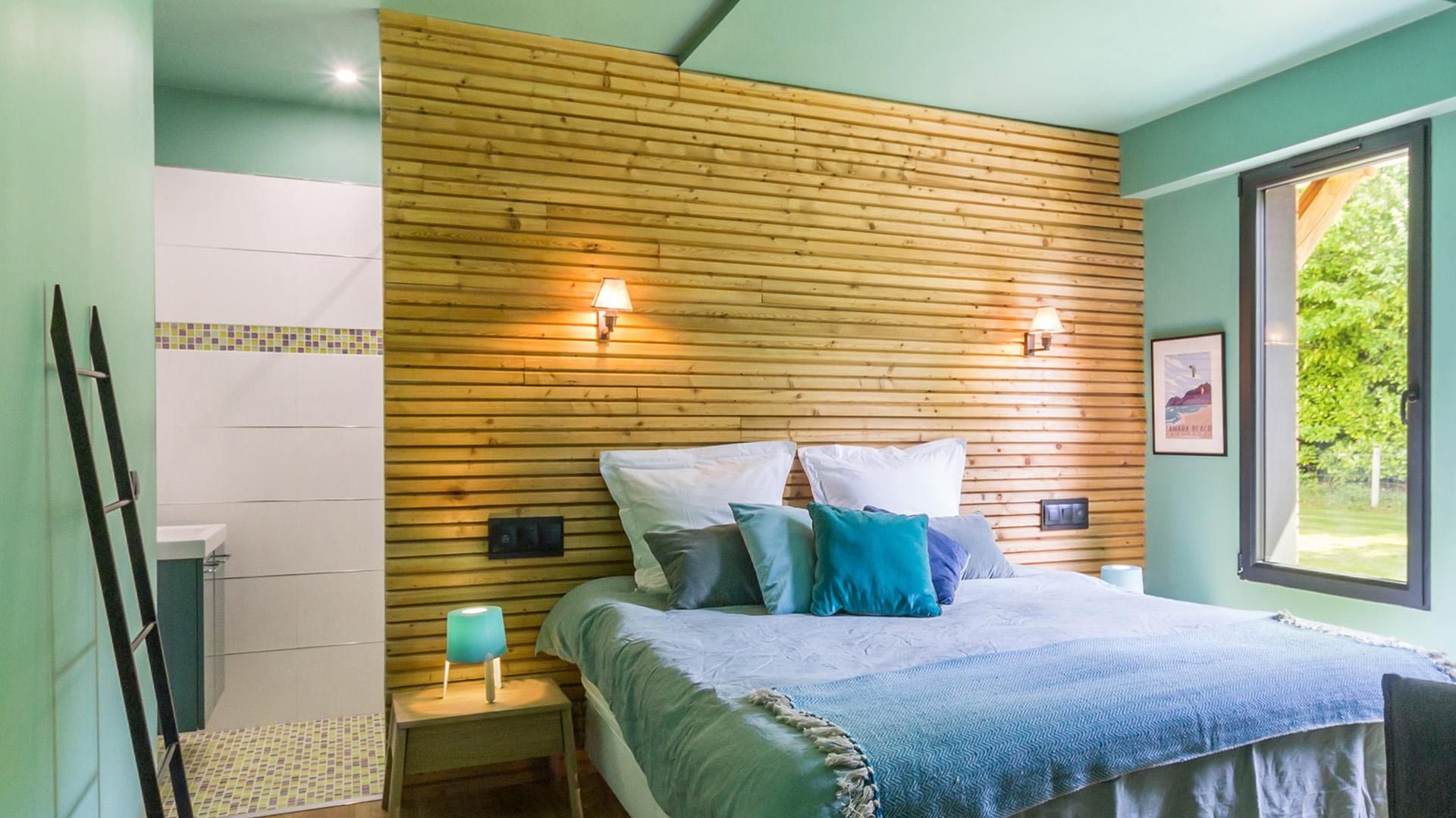 Chambre à la déco rythmée